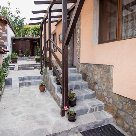 Фън Шуй Къща За Гости 88 Dobrinishte Exteriör bild