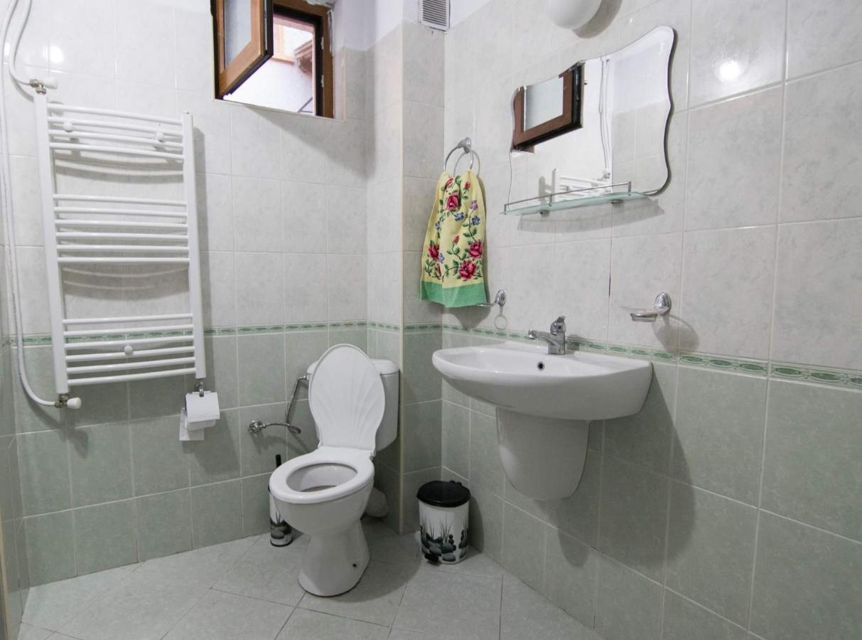 Фън Шуй Къща За Гости 88 Dobrinishte Exteriör bild